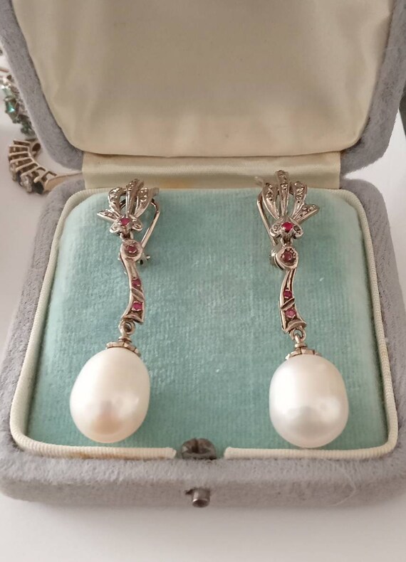 Pin by Patricia Bruno on Jewelry and Watches | Unique pearl earrings, Pearl  earrings designs, Natural pearl earrings