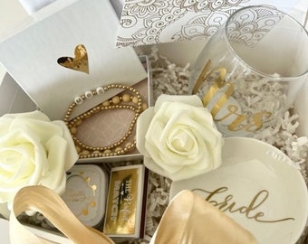 Bride to Be Bridal Engagement Gift Basket Present, Bride Gift, Bridal Gift Basket, Future Mrs. Gift, Bride Box, Bridal Shower Gift