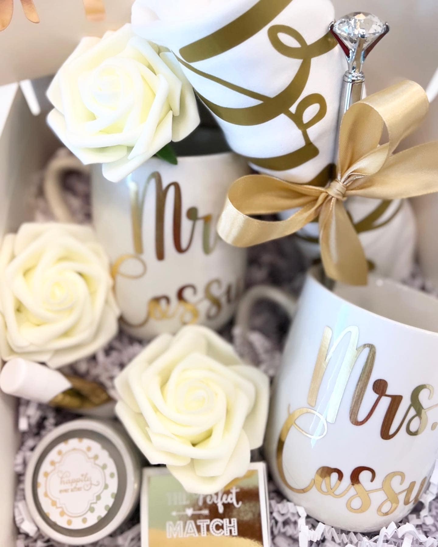 23 Presents for the Bride & Groom Gift Exchange – Wedding Shoppe