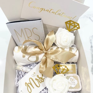 Bride to Be Bridal Engagement Gift Basket Present, Bride Gift, Bridal Gift Basket, Future Mrs. Gift, Bride Box, Bridal Shower Gift