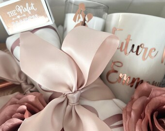 Bride to Be Bridal Engagement Gift Basket Present, Bride Gift, Bridal Gift  Basket, Future Mrs. Gift, Bride Box, Bridal Shower Gift, Pink 