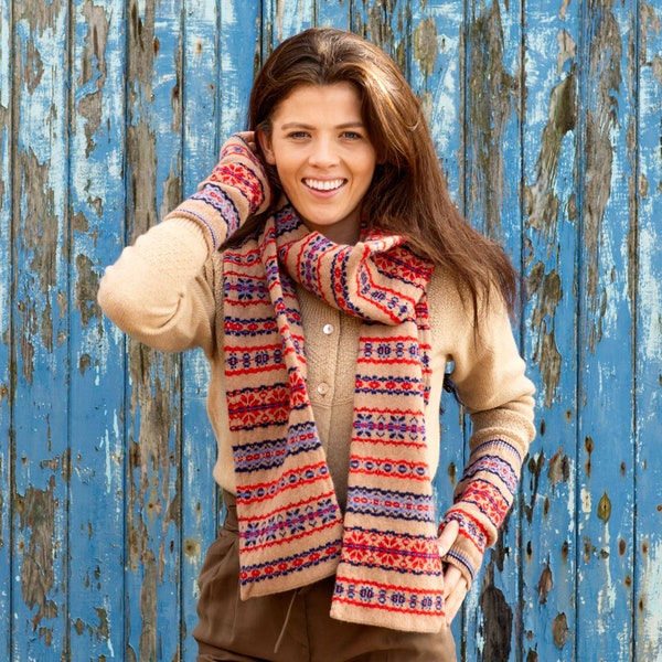 Fair isle Schotse lamswollen "Scalloway" gebreide wintersjaal - Camel, blauw, rood