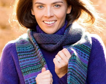 Fair isle Scottish lambswool "tweed" knitted winter scarf - purple green