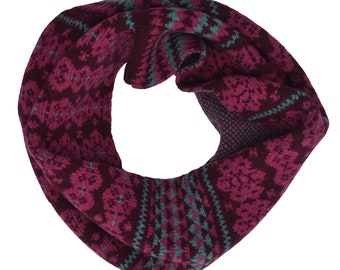 Wool Fair isle snood cowl scarf. neck warmer. Bugundy pink wine aqua