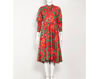Zeldzame vintage jaren 1970 rode bloemen KENZO parijs folklore jurk met mandarijn kraag