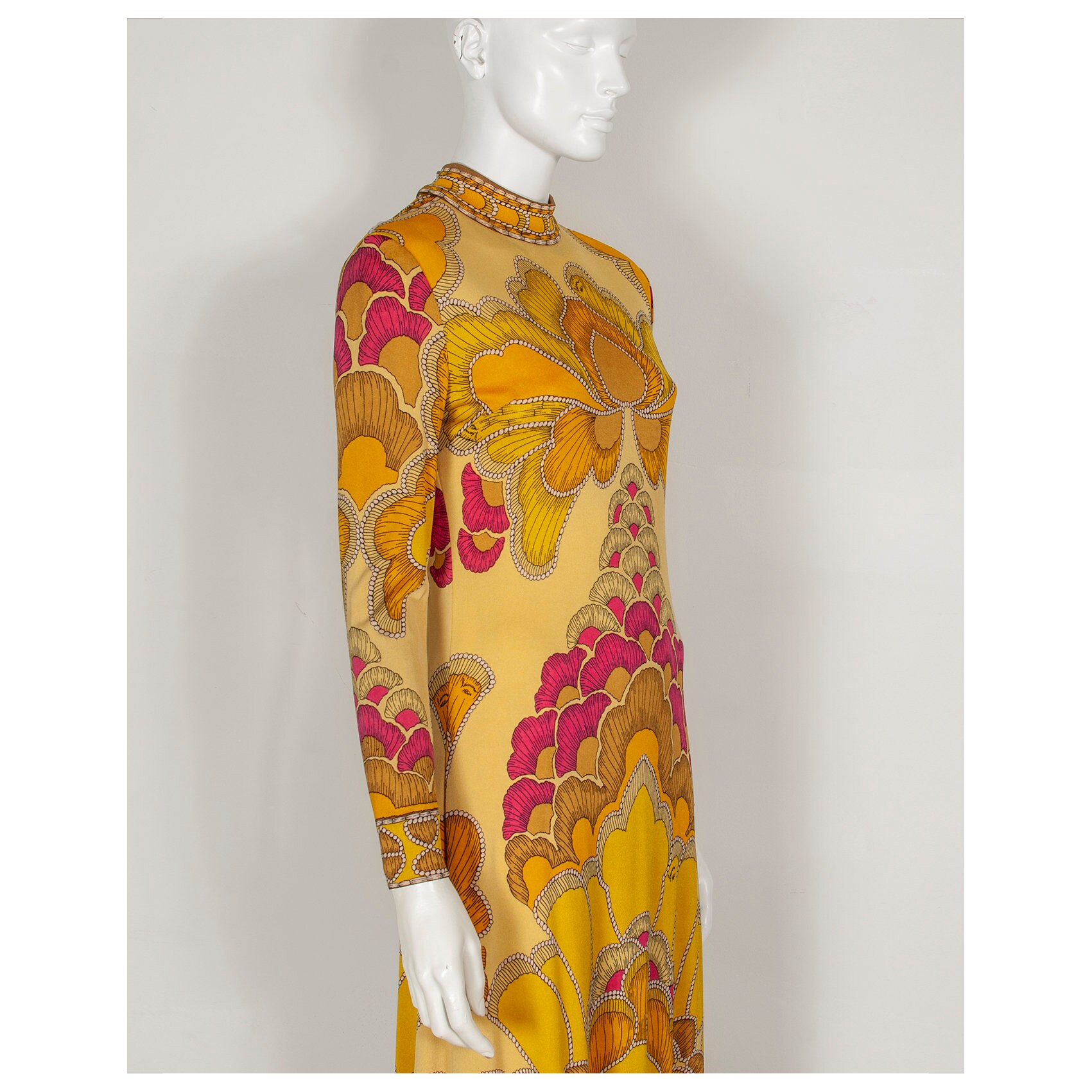 Stunning Early 1970s Vibrant Gold Silk Art Deco Print LEONARD - Etsy