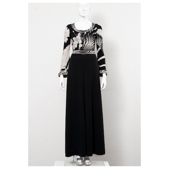 Stunning vintage 1970s black & white floral print