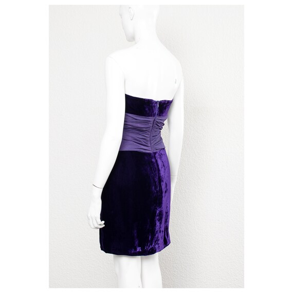 Stunning vintage 1980s purple velvet boned corset… - image 6