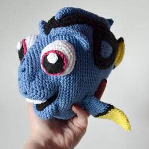 Schema all'uncinetto in inglese (PDF) Pesce blu di Krawka / Tutorial Amigurumi Creatura marina dell'oceano Giocattolo