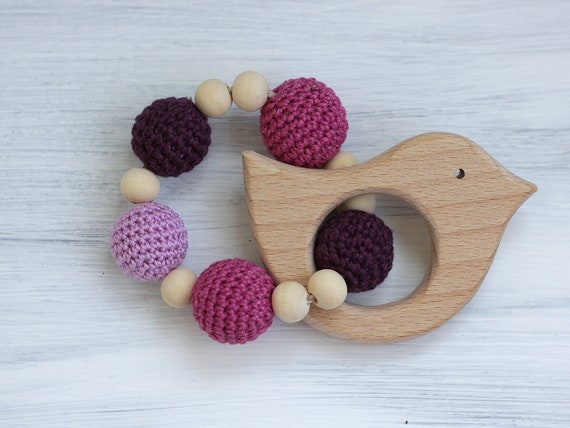 Animal Shape Ring Teething Toy Cute Safe Natural Wooden Baby Shower Gift Bird UK