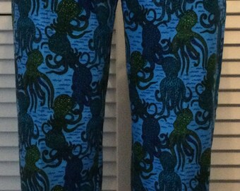 Flannel pajama pants for women/Octopus on blue background