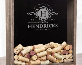 Custom Wine Cork Keeper, Personalized Wine Gift, Wine Cork Display, Wine Lover Gift for Mom or Wife, Wedding Gift, Family Name Gift