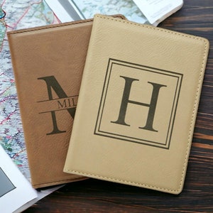 Leather Passport Holder, Personalized Passport Cover Monogram and Last Name, Passport Wallet, Wedding Gift, Husband / Wife Gift, Travel Gift