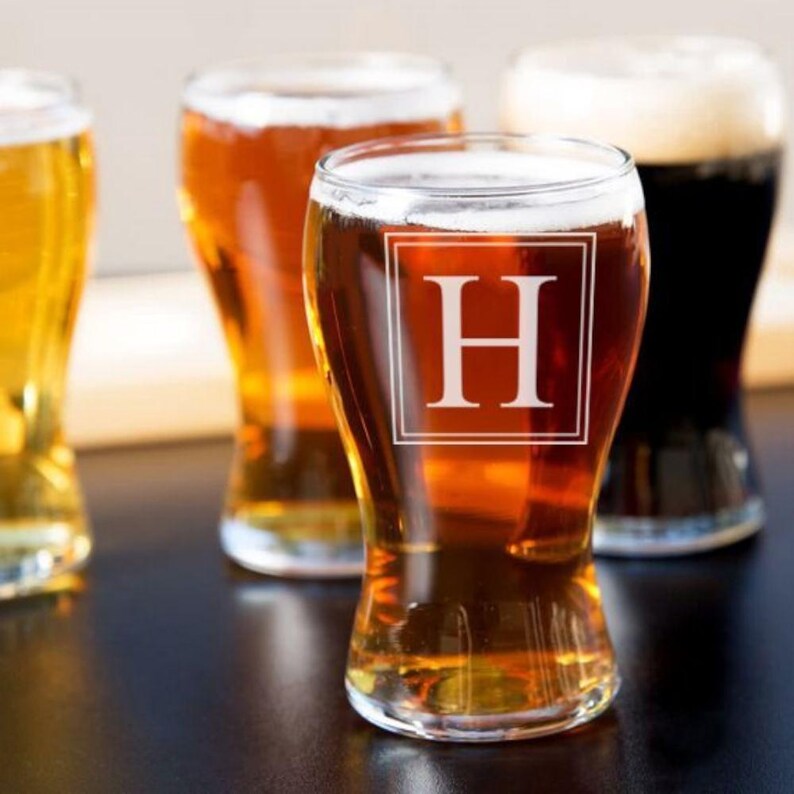 Personalized Beer Flight Set with Wooden Paddle, Engraved Tasting Glasses, Craft Beer Sampler Board, Gift for Beer Lover, Dad or Groomsmen image 6