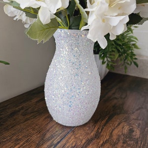 Set of 5 Sparkly White Iridescent Glitter Vases 7&quot;, Wedding Decor, Winter Wedding, Bridal Shower, Baby Shower, Birthday Party, Engagement
