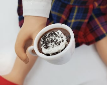 Doll Hot Chocolate – Cookies & Cream Mug, 18-inch Doll Play