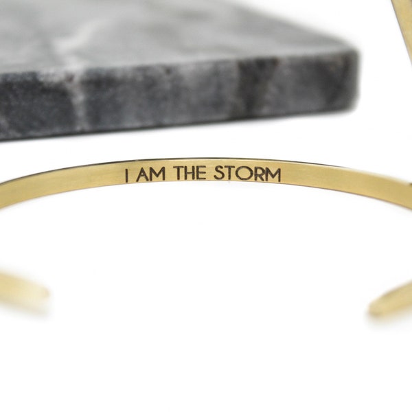 Bracelet Je suis la tempête, cadeau inspirant pour elle, cadeau push, cadeau motivant pour elle, bracelet, bracelet femme, bijoux pour elle