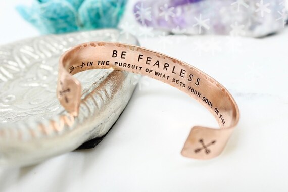 Check out these amazing mindful gifts hold a secret inspirational message. They remind us to take a breath, look for the silver lining, and smile!