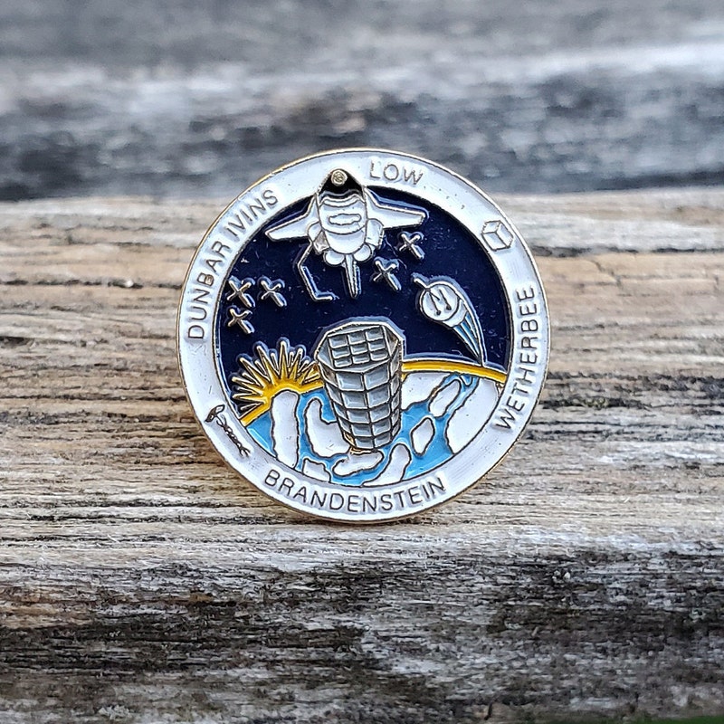 Vintage Columbia Pin - Etsy