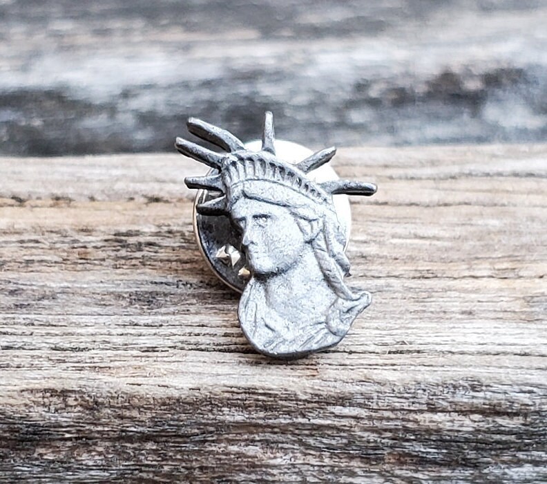 Vintage Statue of Liberty Pin. Centennial 1986. Gift for Dad Etsy