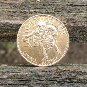 Vintage Gemini XII Coin. Jim Lovell, Buzz Aldrin. Collectable