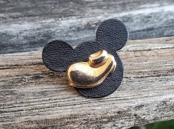Vintage Mickey Mouse Shoe Pin. Gift For Kids, Dad… - image 1