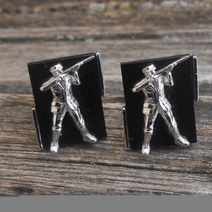Vintage Soldier Cufflinks. Gift For Groom, Groomsmen, Dad, Wedding, Anniversary, Birthday, Christmas, Father&#39;s Day.