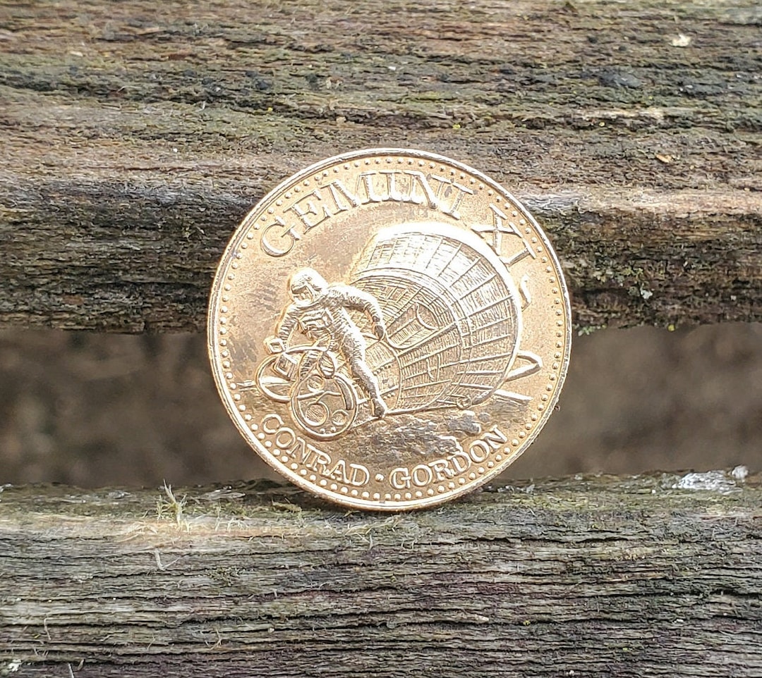 Gemini 11&12 シルバーメダル(2枚)1966年 アポロ以前の宇宙計画 ヴィンテージのジェミニXIコイン。宇宙遊泳記念コイン。アメリカ