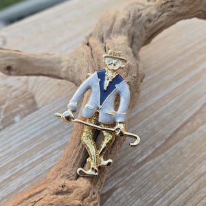 Vintage Clown Brooch. Moving Legs. Clown Pin. Gift For Mom, Anniversary, Birthday, Kids, Birthday. Cloisonne Brooch, Enamel Brooch