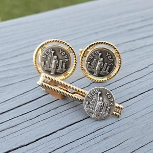 Gemelli vintage e fermacravatta NYC. Regalo per papà, sposo, testimoni, matrimonio, anniversario, compleanno, Natale, Statua della Libertà