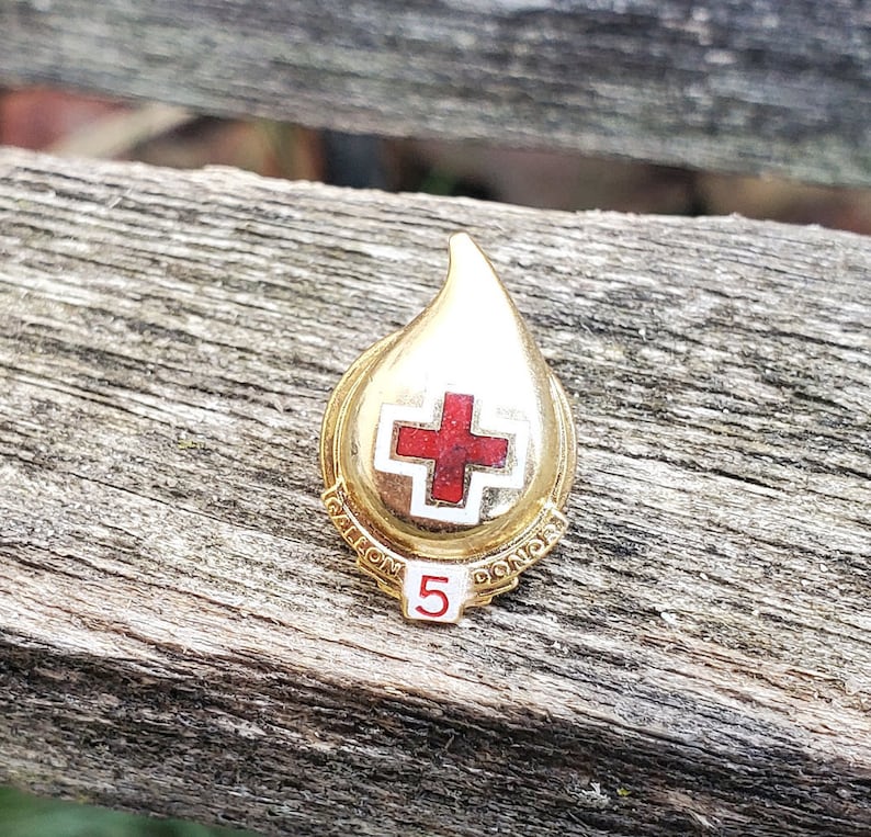 Red Cross Pin Unique Collectable Vintage Blood Donor Tie Tack 5 Gallon