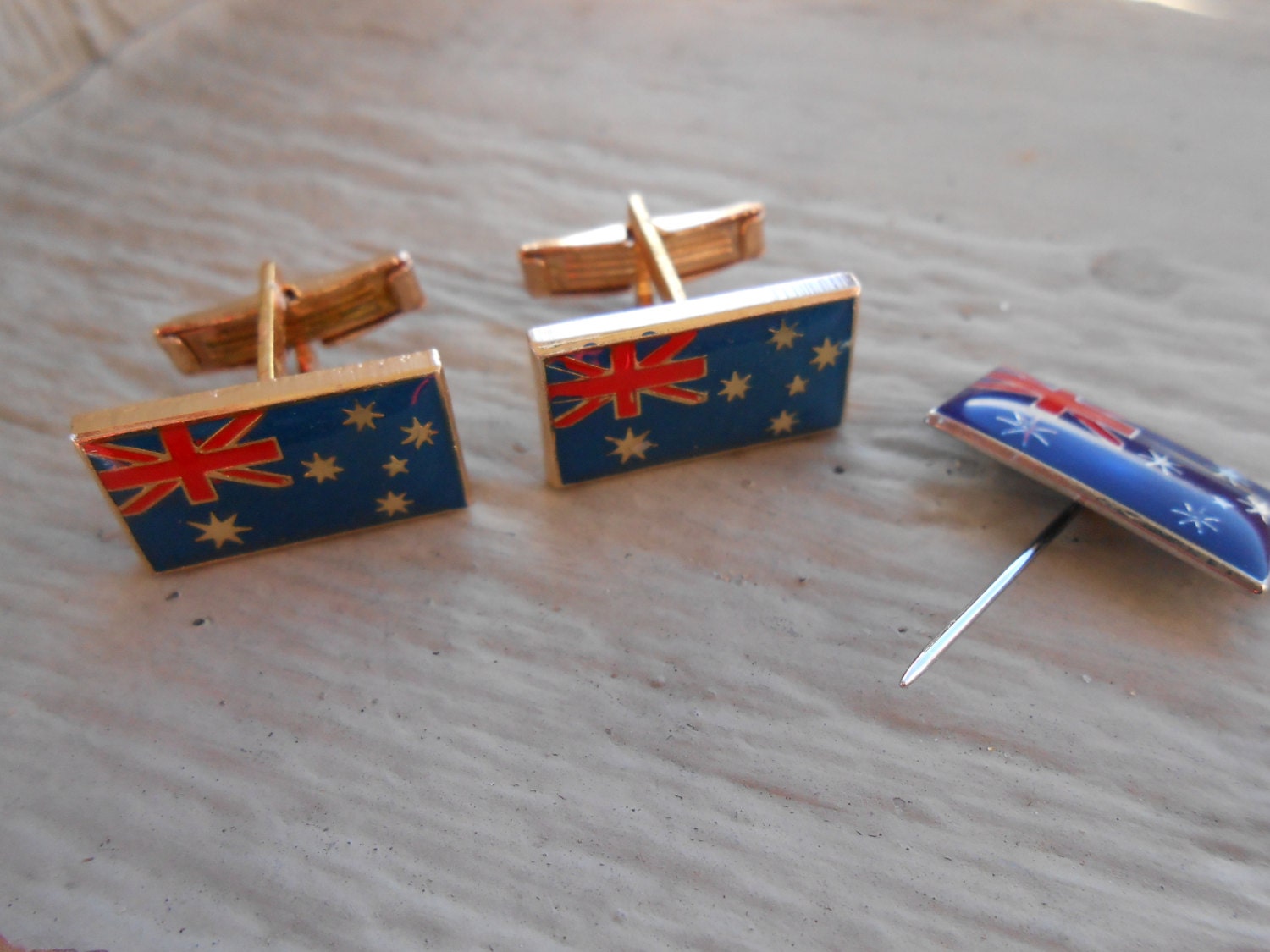 Vintage Australian Flag Enamel Cufflinks and Tie Pin Set. | Etsy
