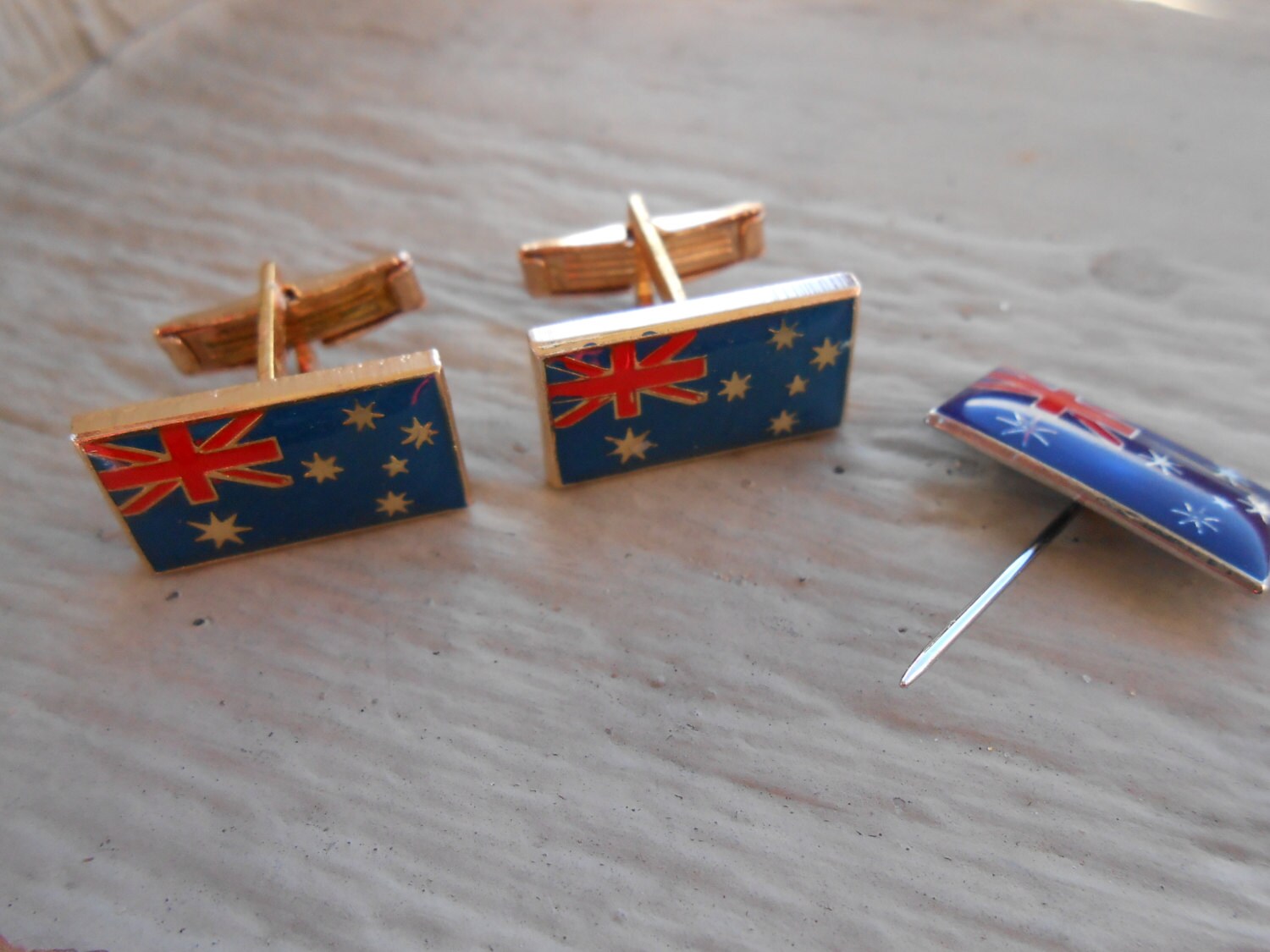 Vintage Australian Flag Enamel Cufflinks and Tie Pin Set. | Etsy