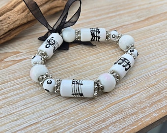 Vintage Musik Armband. Geschenk, Frauen, Geburtstag Geschenk, Weihnachten. Musik Perlen Armband