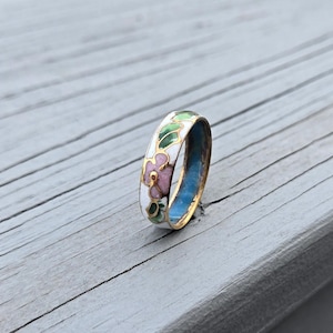 Vintage Cloisonne Ring. White, 9 1/4. Gift For Mom, Anniversary, Birthday, Christmas. Cherry Blossom Ring