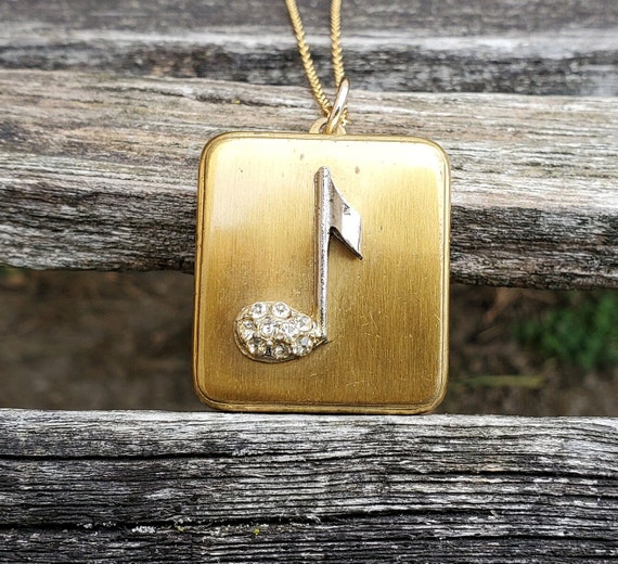 Vintage Music Box Pendant. Gift For Mom, Birthday… - image 1