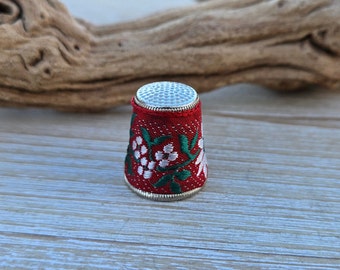 Vintage Embroidered Flower Thimble. Gift For Mom, Anniversary, Birthday, Collectable