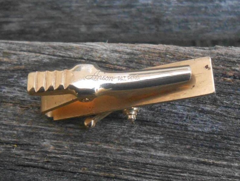 Gift for Men Groomsmen Groom Wedding Birthday Dad Vintage Gold Colored Cufflink Anniversary Father/'s Day