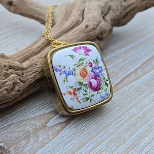 Vintage Rose Music Box Pendant. You Light Up My Life. Gift For Mom, Birthday, Anniversary, Christmas Gift, Mother&#39;s Day
