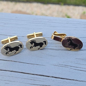 Vintage Horse Cufflinks & Tie Clip. Gift For Groomsmen, Groom, Dad, Anniversary, Birthday