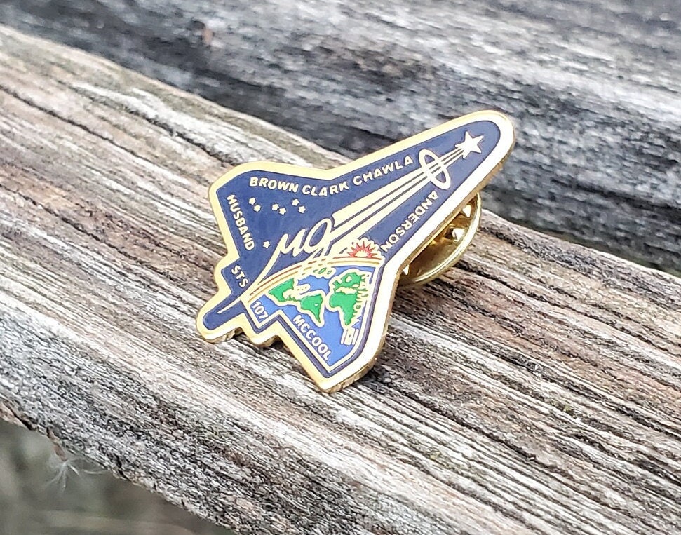 Vintage Columbia Pin. STS-107. Columbia Disaster. NASA Pin. Space