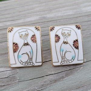 Vintage Cat Earrings, Enamel. Gift For Mom, Cat Lover, Anniversary, Christmas, Birthday. Cloisonne Earrings