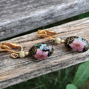 Pendientes vintage de cloisonné. De clip. Pendientes de flores. Regalo para mamá, novia, dama de honor, aniversario, Navidad, cumpleaños, Día de la Madre.