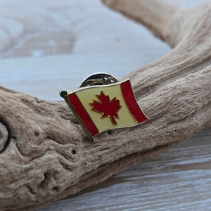 Vintage Canadian Flag Pin. Gift For Dad, Mom, Anniversary, Christmas, Canada Flag.