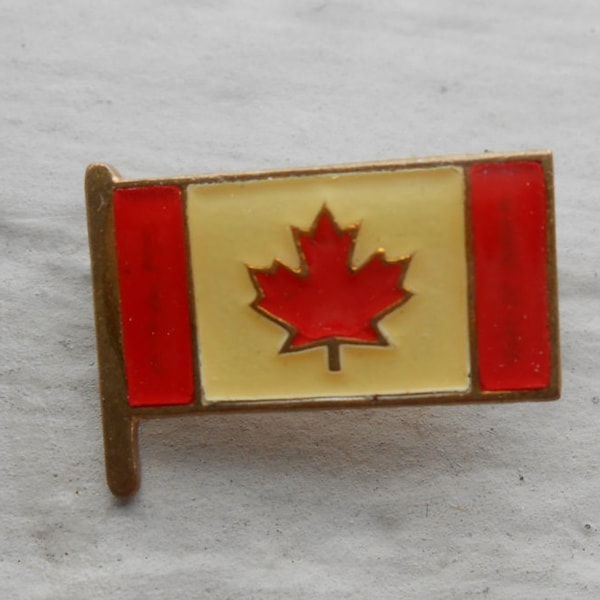 Vintage Flagge Pin. Geschenk für Jubiläum, Geburtstag. Kanada, Maple Leaf