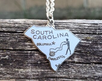 Vintage South Carolina Pendant. Gift for Dad, Mom, Anniversary, Christmas, Birthday, Collectable Americana. South Carolina Necklace