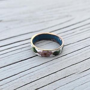 Vintage Cloisonne Ring. White, 8 1/4. Gift For Mom, Anniversary, Birthday, Christmas. Cherry Blossom Ring