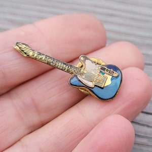 SALE: Vintage Guitar Pin. Anniversary, Gift For Dad, Groom, Birthday Gift, Musician