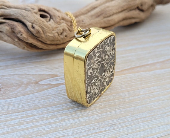 Vintage Music Box Pendant. Somewhere My Love. Gif… - image 6