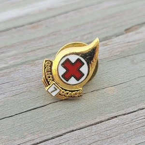 Vintage Blood Donor Pin. 7 Gallon. Unique Collectable.